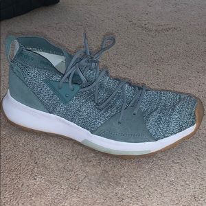 Adidas tennis shoes.